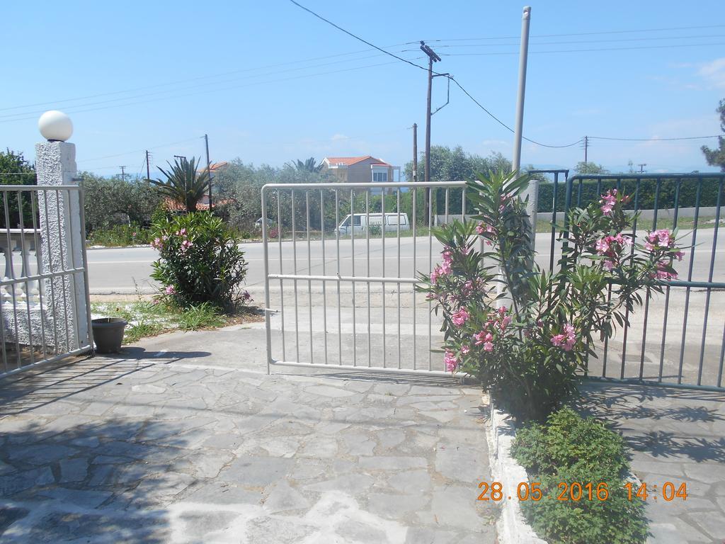Doukas Hotel Skala Rachoni  Bagian luar foto