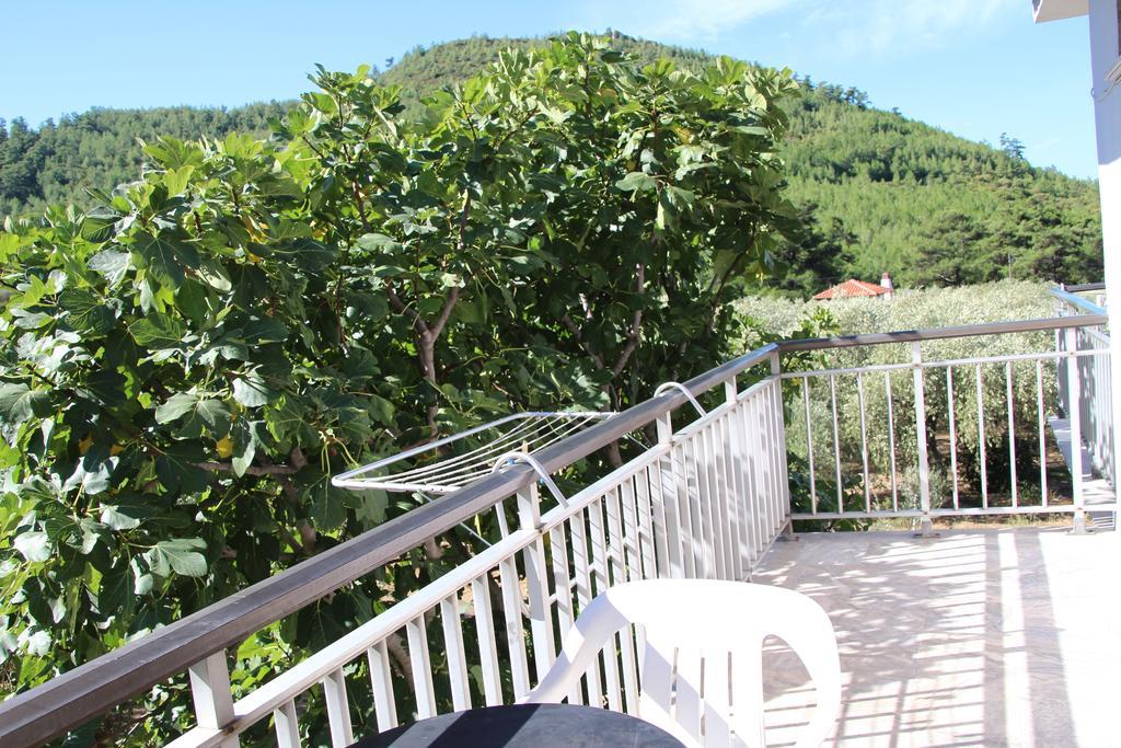 Doukas Hotel Skala Rachoni  Bagian luar foto