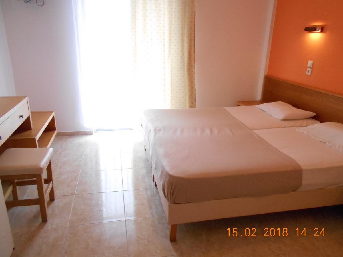 Doukas Hotel Skala Rachoni  Bagian luar foto